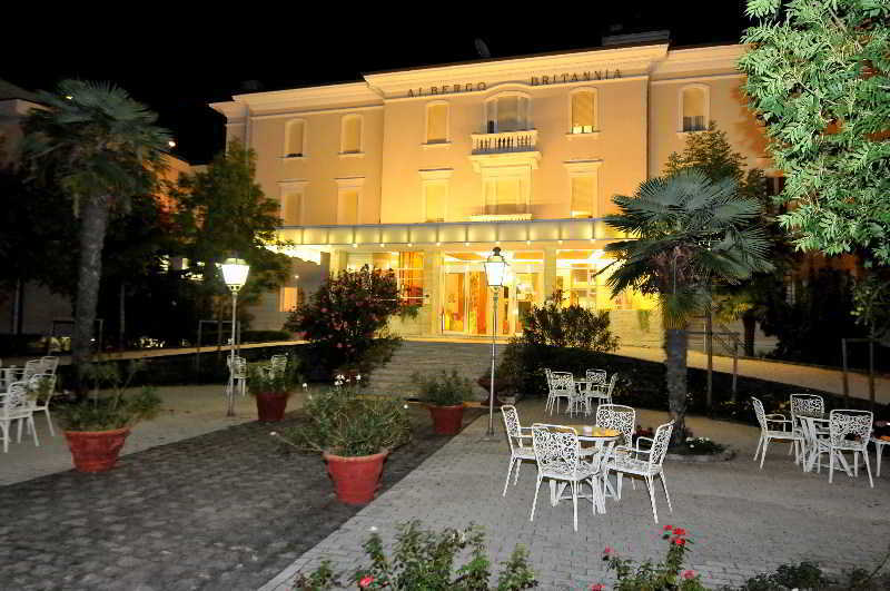 Hotel Britannia Cesenatico Exterior foto